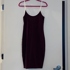 Oxblood fitted cotton midi dress with white stripe